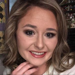 Meet your Posher, Carli